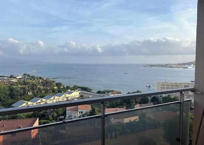 Apartment T2 Et Bord De