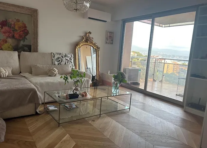 T2 Et Bord De Apartment